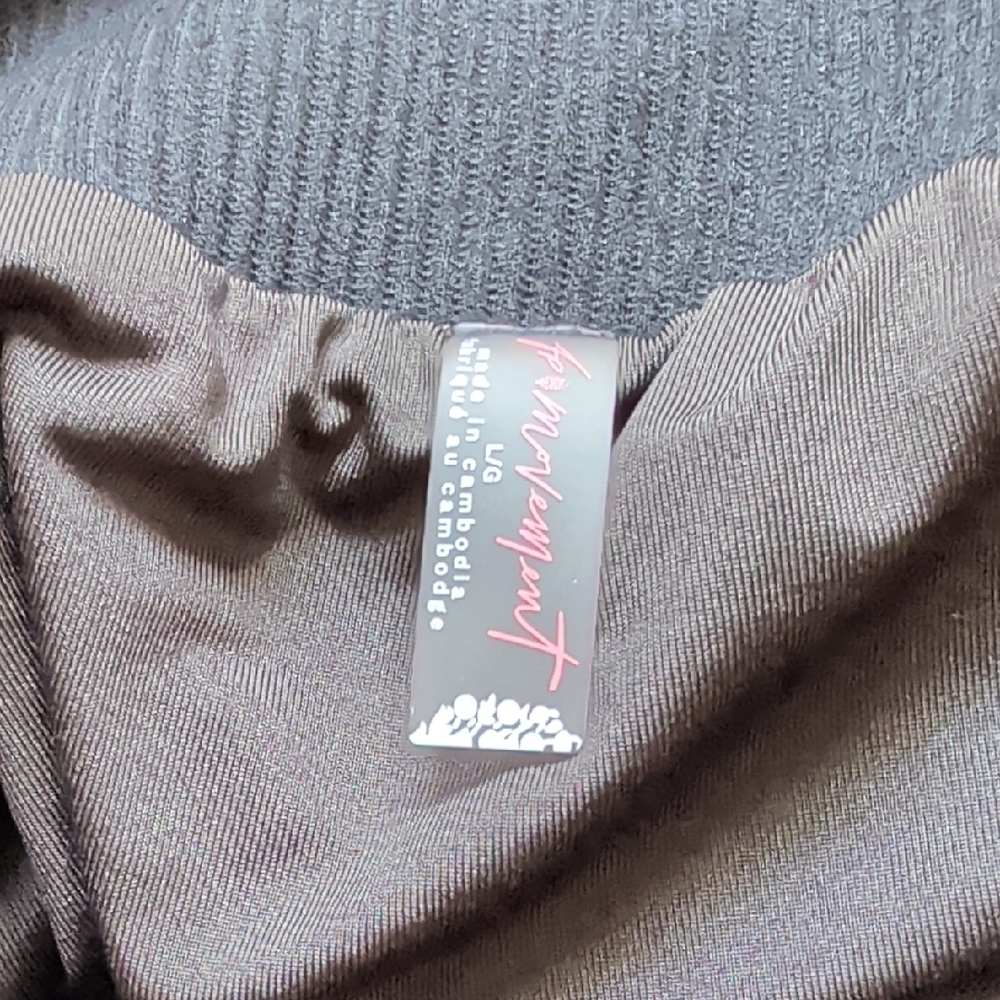 Free People Movement Carpe Diem Shorts EUC - Picture 7 of 7